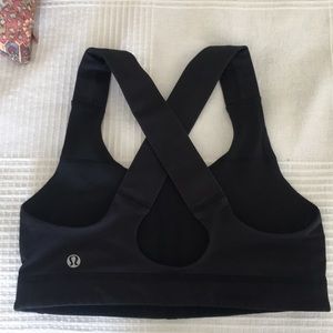 Lululemon sports bra